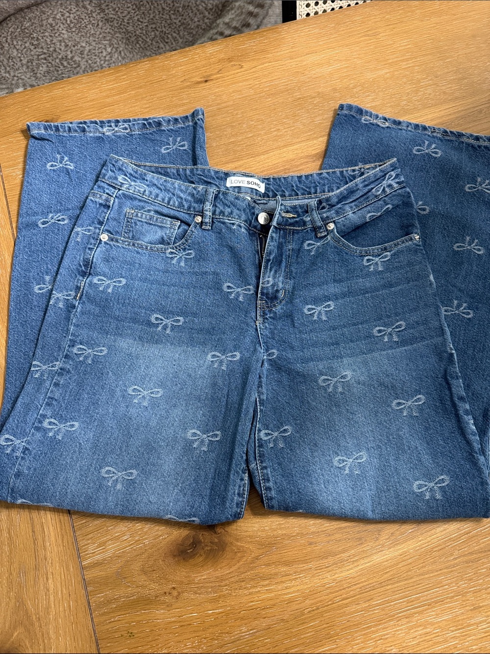 Blue Embroidered Bow Straight-Leg Jeans
